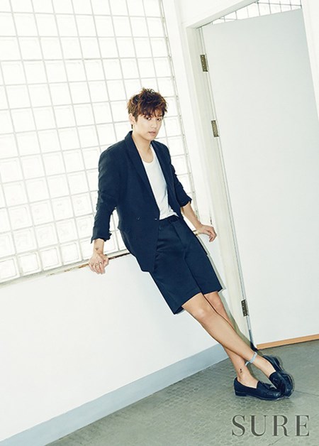 Mặc soóc tới công sở thành trào lưu ở Hàn Quốc