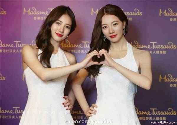  Suzy phấn khích tìm được “chị em sinh đôi” bị thất lạc tại Hồng Kông