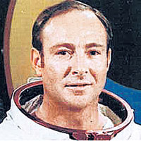 Cựu phi hành gia NASA Edgar Mitchell.