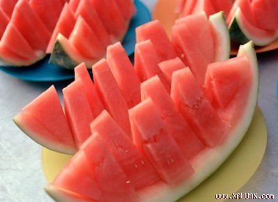 Dưa hấu có tác dụng như...viagra (Hình minh hoạ).