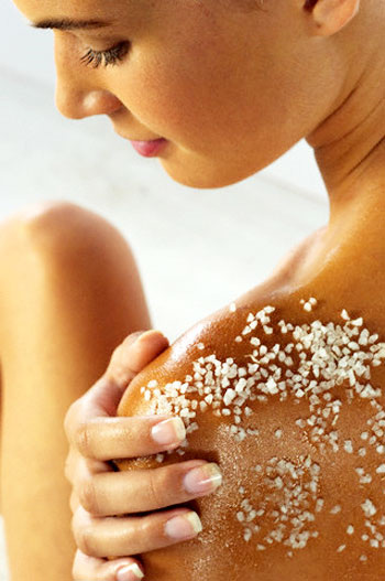 Muối và những bí quyết làm đẹp, Làm đẹp,