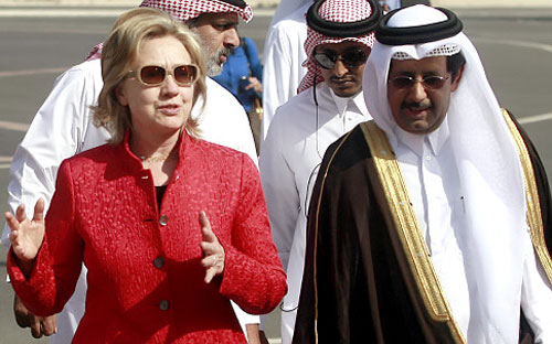 1281084206-dien-thoai_hillary-clinton.jpg