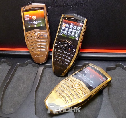 Tonino-Lamborghini-Spyder-Series-S-670-S-680-and-S-685-mobile-phone.jpg