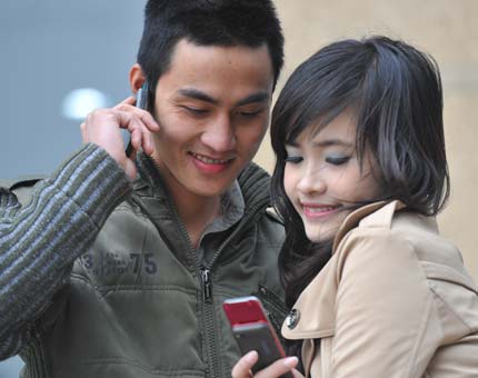 Nhiều khách hàng tạm dừng gọi khuyến mãi dịp Tết này. Ảnh: Hoàng Hà.