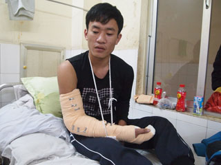 Nguyễn Cao Cường đang điều trị tại Bệnh viện Việt Tiệp (Hải Phòng) - Ảnh: P.H.S