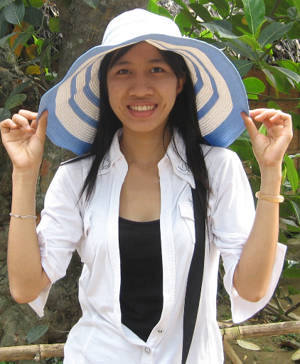 Nghiên cứu sinh Đông phương học Hoàng Thị Anh Đào, 22 tuổi.