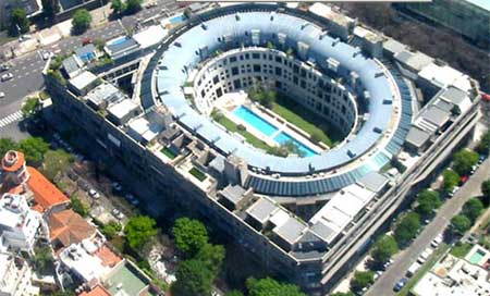  2. Nhà máy Palacio của Chrysler tại Buenos Aires, Argentina