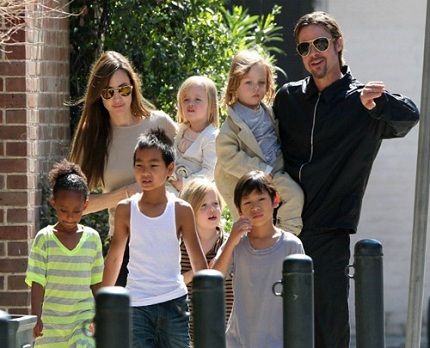 Sốc: Brad Pitt thổ lộ về quá khứ ‘chơi’ cần sa quá liều