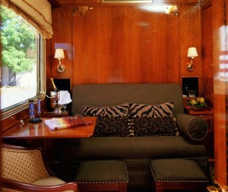 Blue Train, Nam Phi