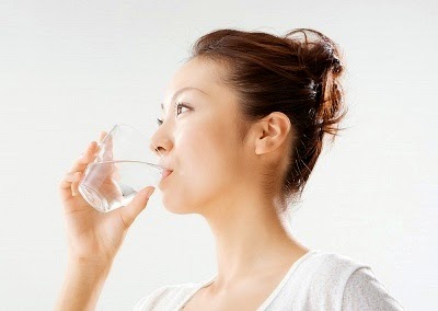 Súc họng hàng ngày mang lại hiệu quả cho việc điều trị viêm họng.