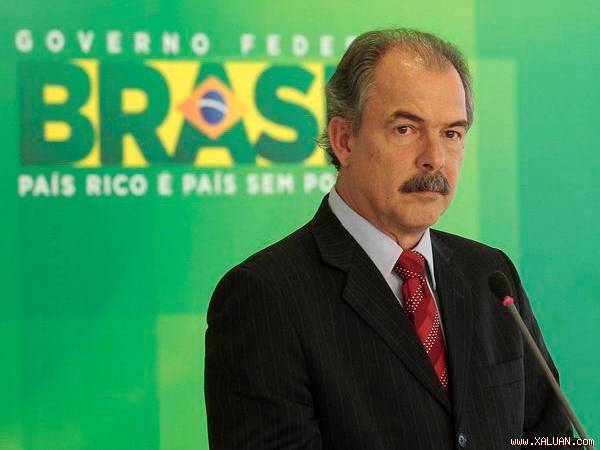 Ông Aloizio Mercadante.