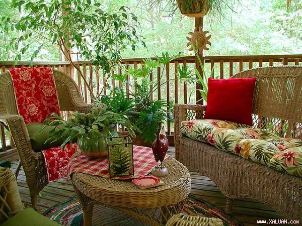 Trang trí hiên nhà rực rỡ sắc màu cho bốn mùa