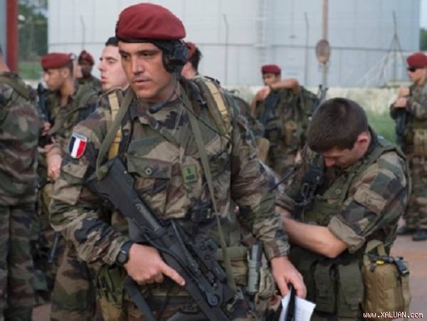 Pháp đã triển khai lính bộ binh đến Syria